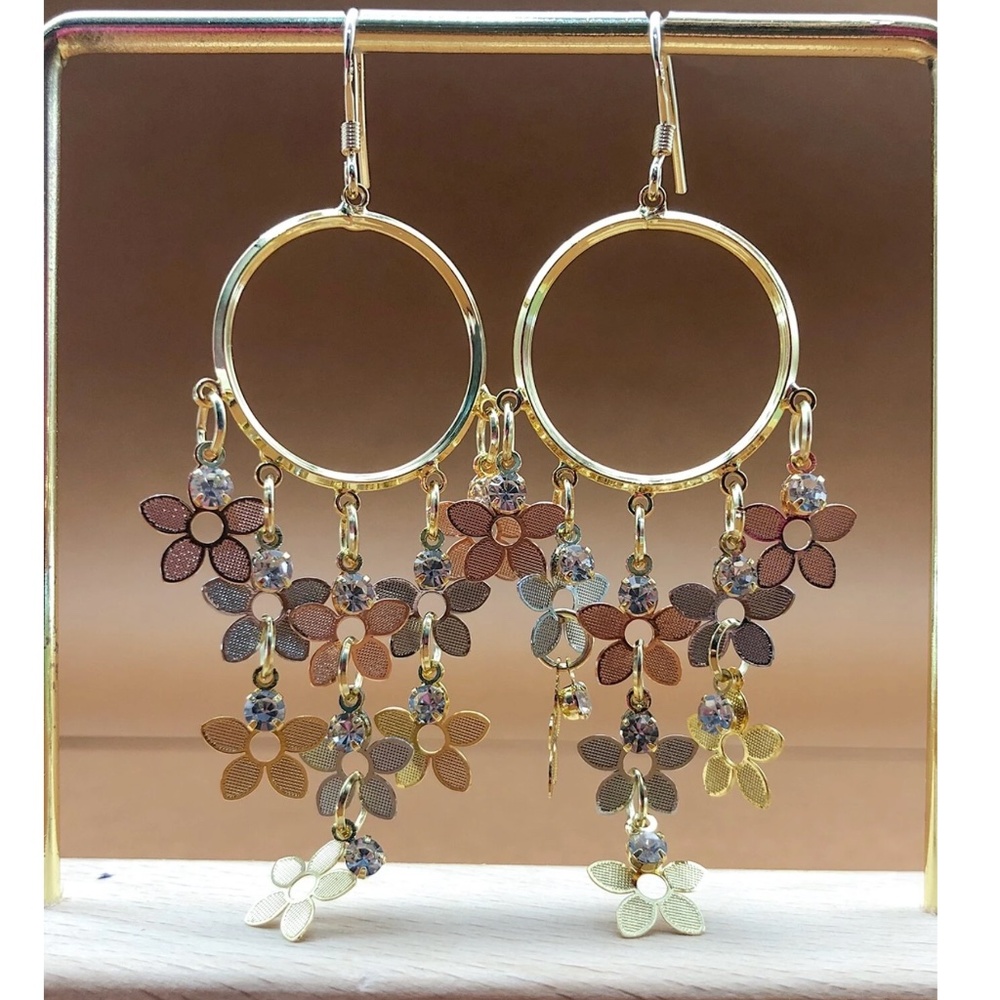Gold Tone rhinestone Flowers Drop Earrings - Picture 1 of 3